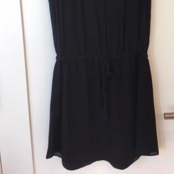 Aritzia Babaton Benedict Dress - Picture 3 of 5